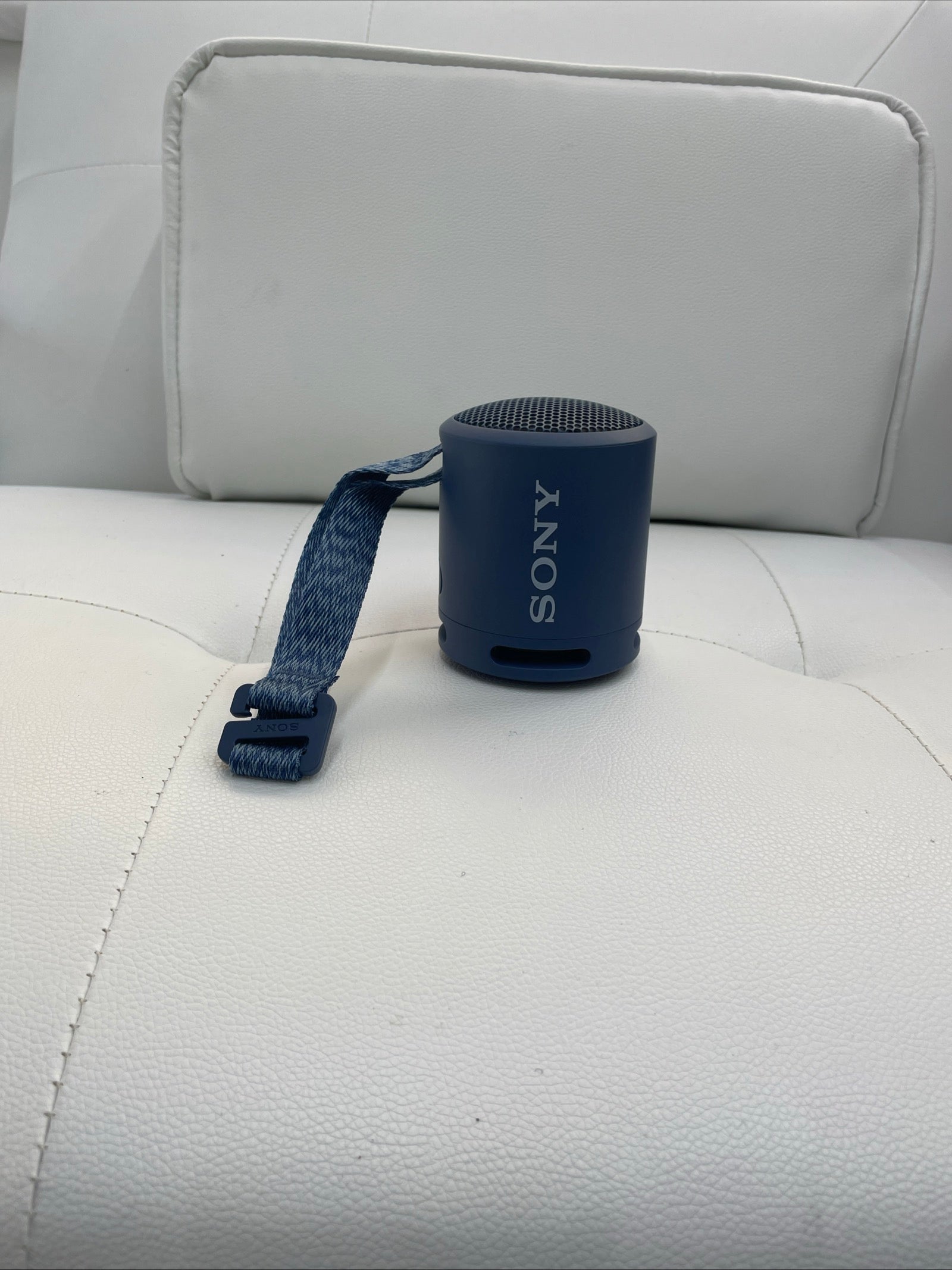 Sony SRS-XB12 Extra Bass Bluetooth Speaker - Azul